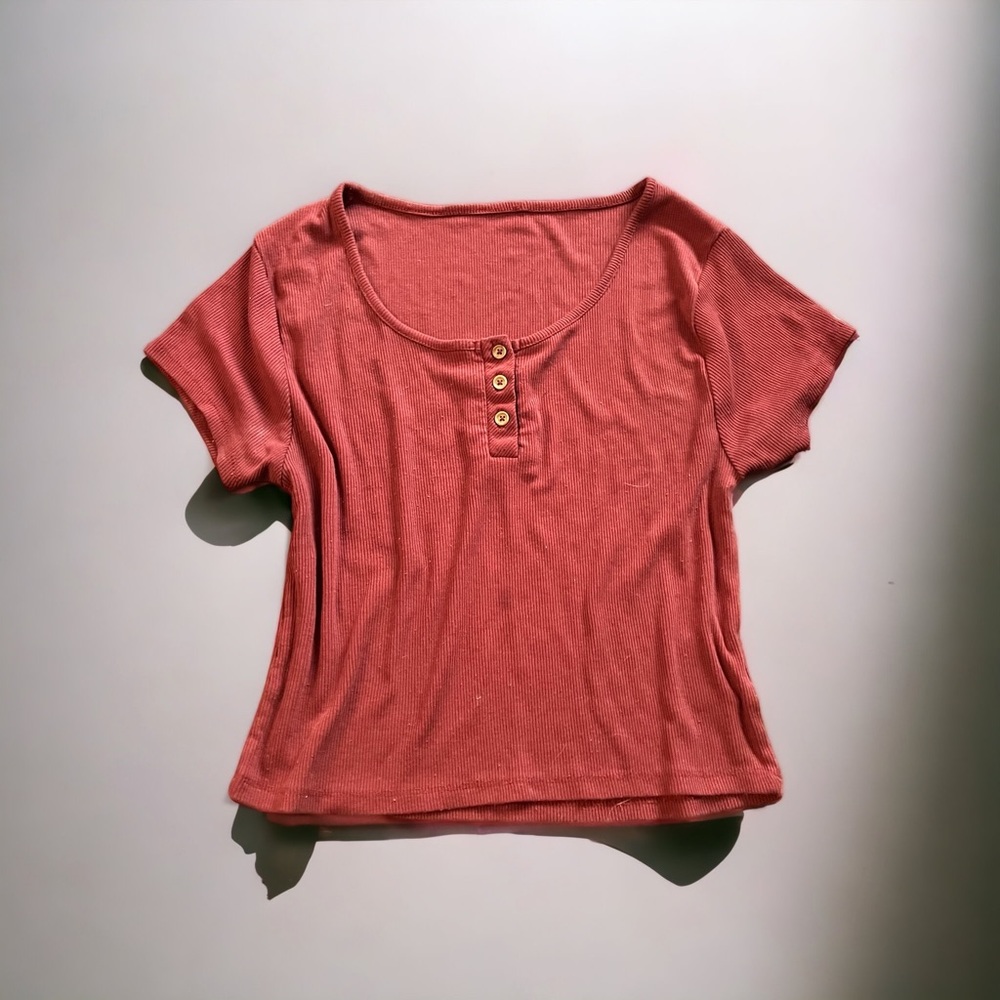 cropped button top